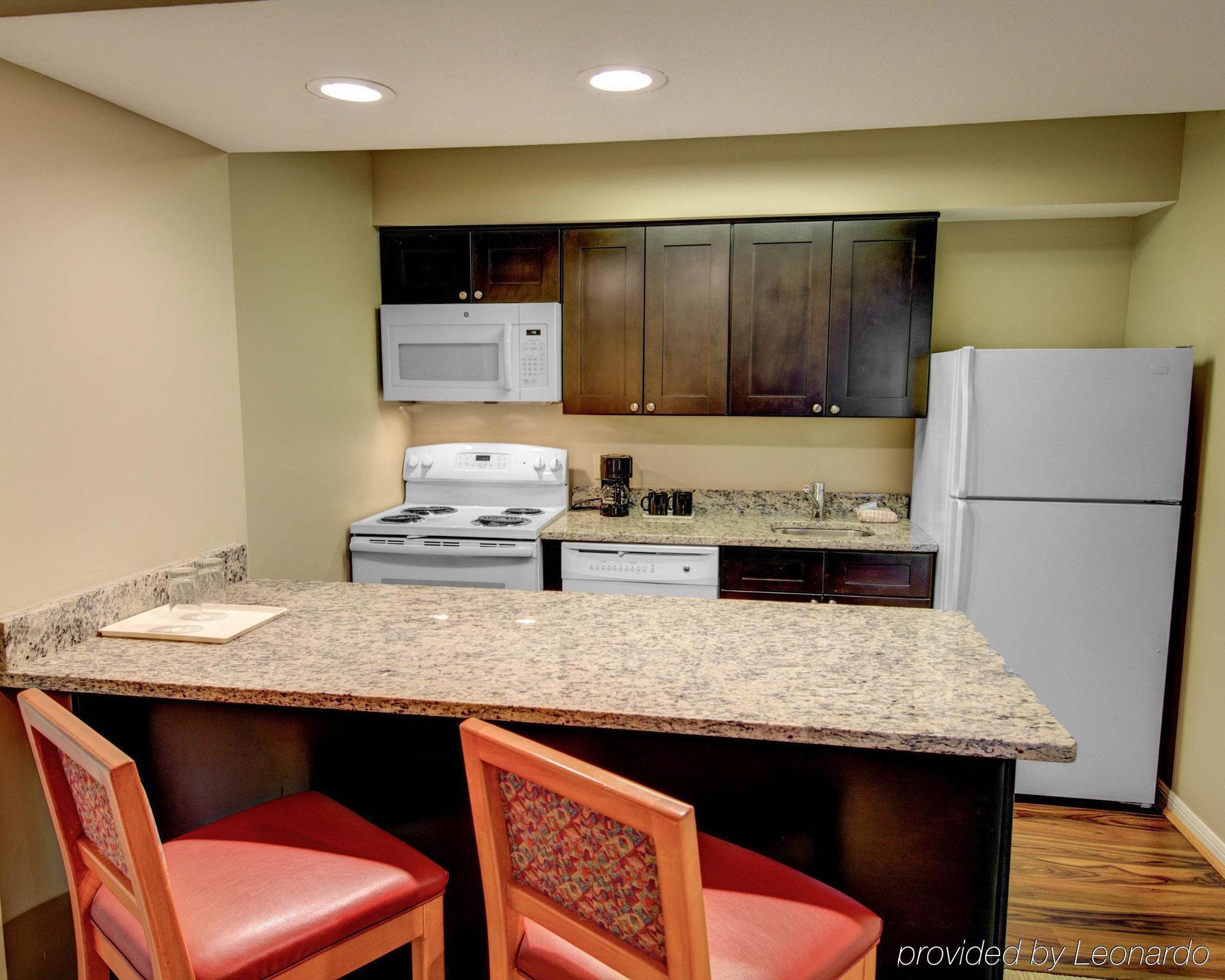 Quality Suites Rockville Exterior photo