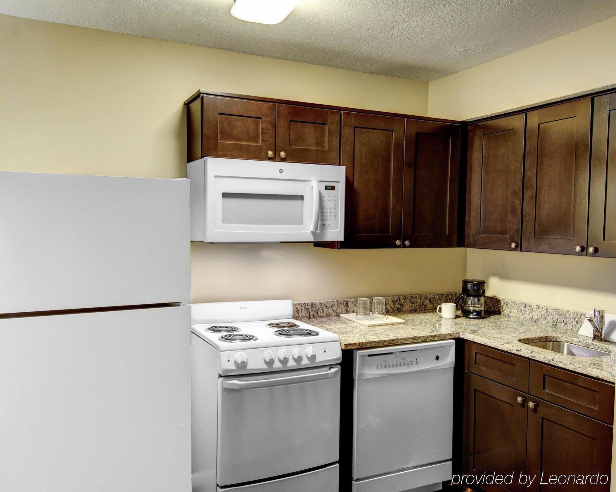Quality Suites Rockville Exterior photo